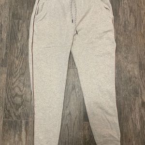 White Aeropostale joggers